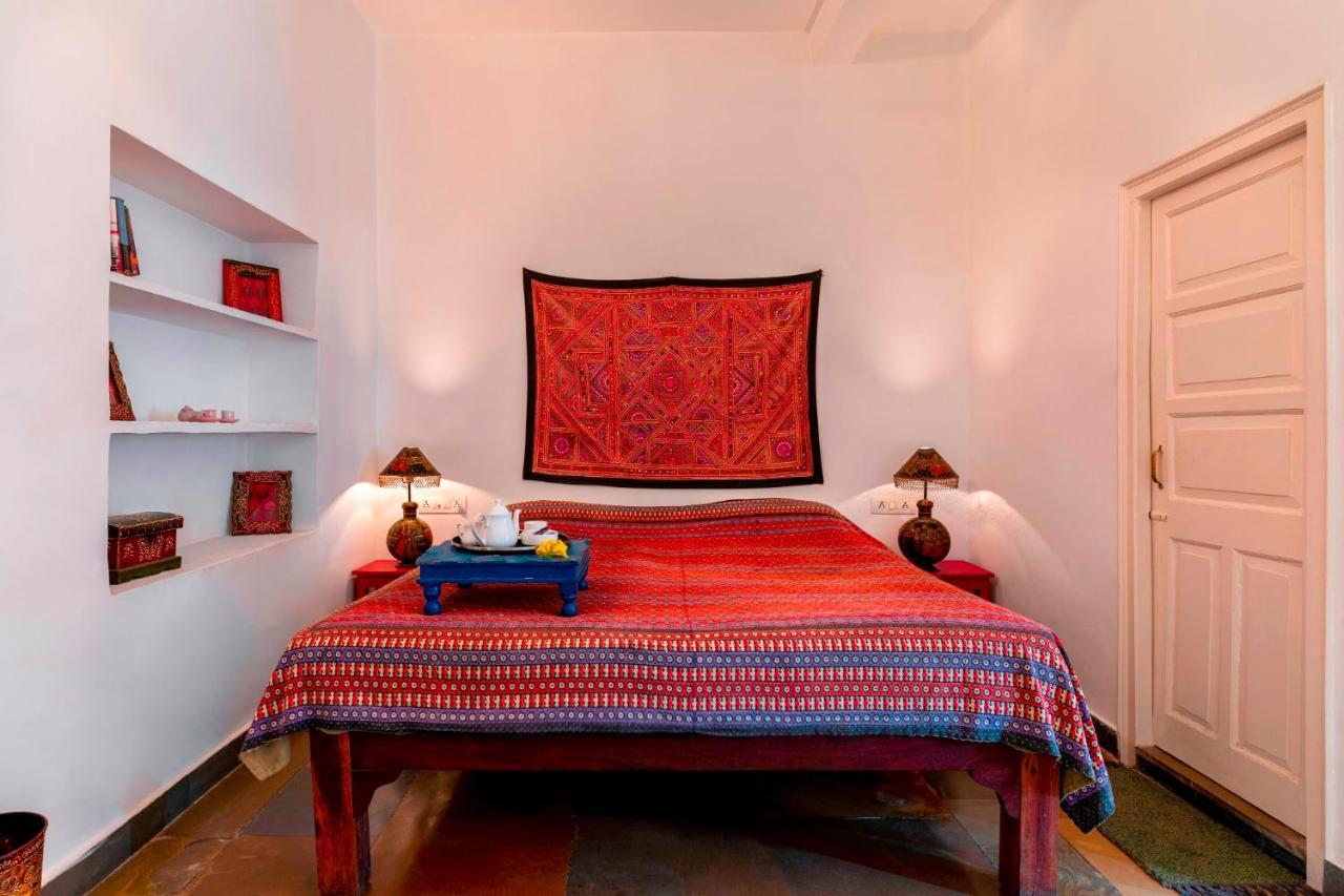 Hibiscus Hotel Udaipur Luaran gambar