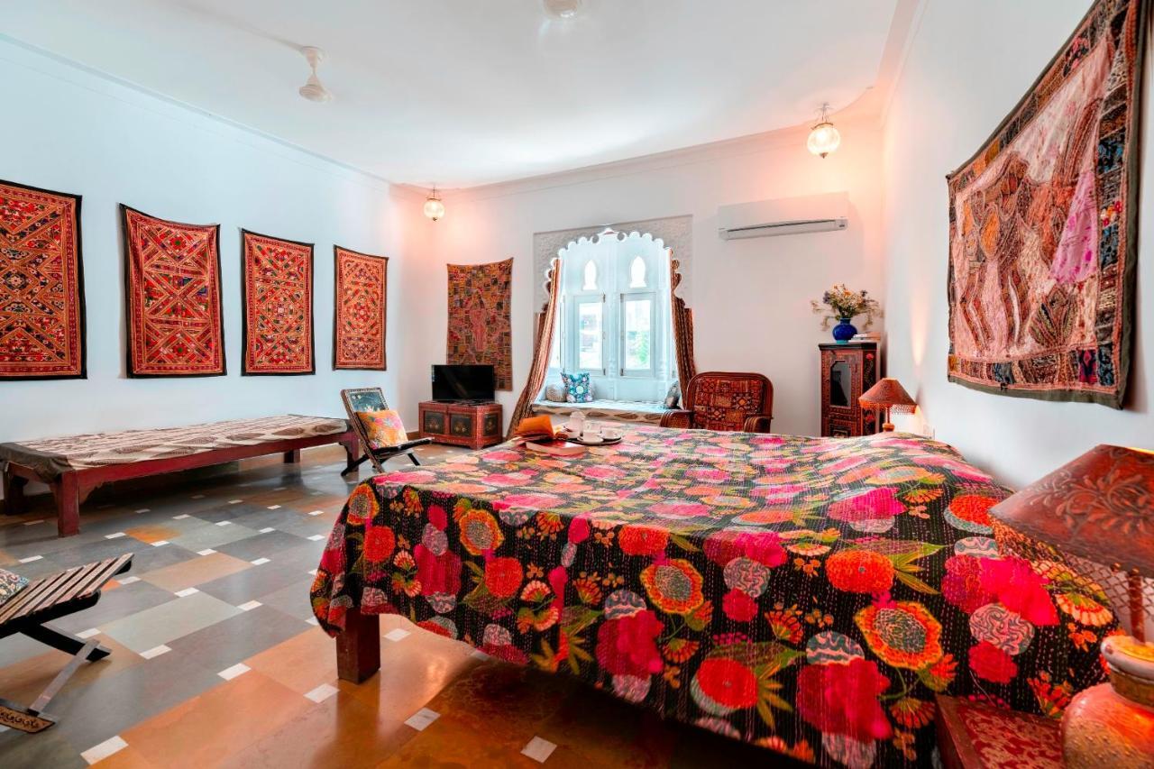 Hibiscus Hotel Udaipur Luaran gambar